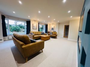 Photo 16- click for photo gallery